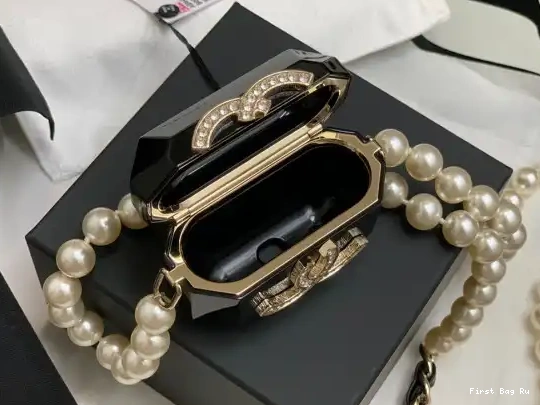 First Bag Ru CHANEL PRO AIRPODS NECKLACE CASE 0629